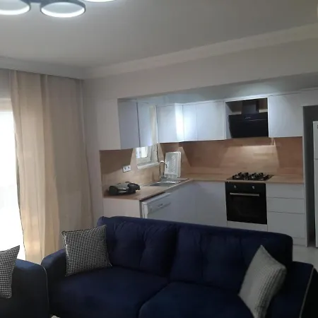 2+1 с видом на море, с большой террасой и бассейном Apartmán Milas